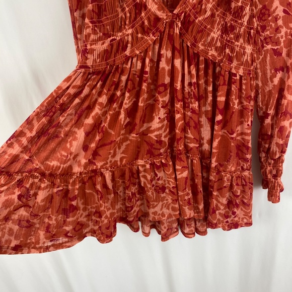 Free People Tunic Top Blouse Top Size Small Orange Print V-Neck Long Sleeves - Picture 4 of 7